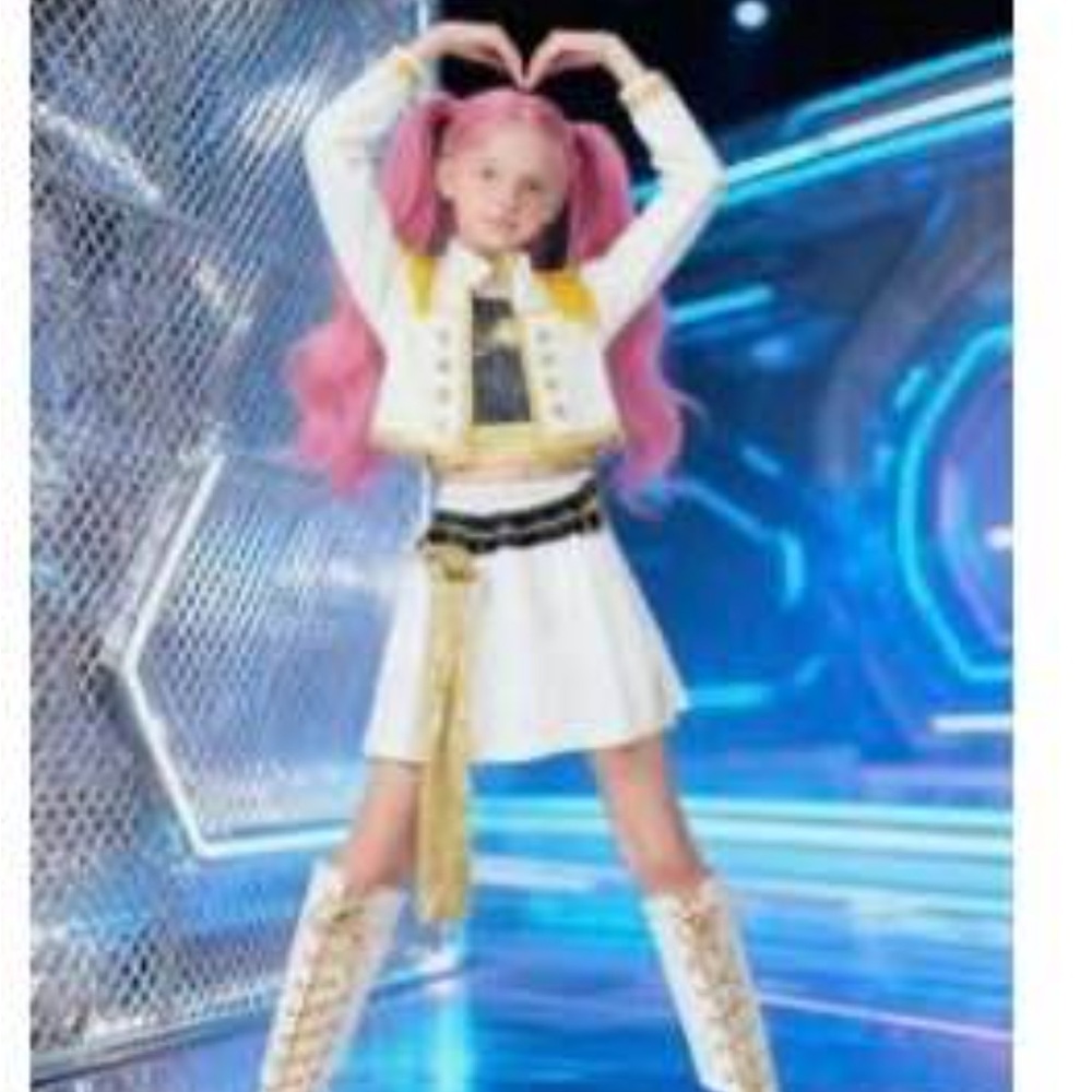 Huntrix costume